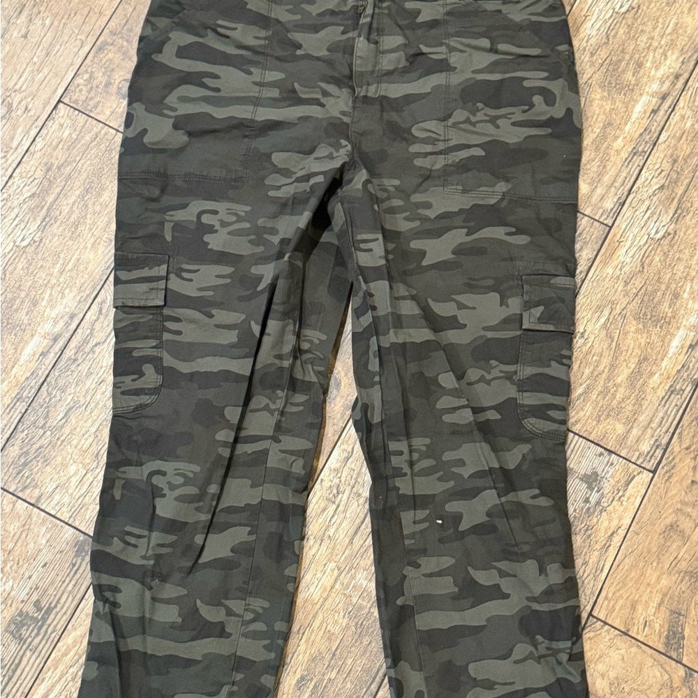 Green Joggers with Modern Camouflage Design